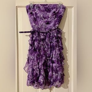 NWOT White House Black Market Purple Floral Ruffled Dress Size 2